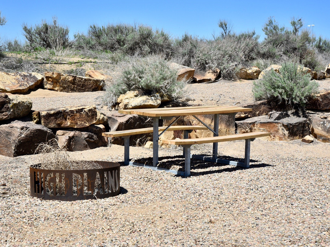 Sundance High Plains Rv Park And Cabins主图