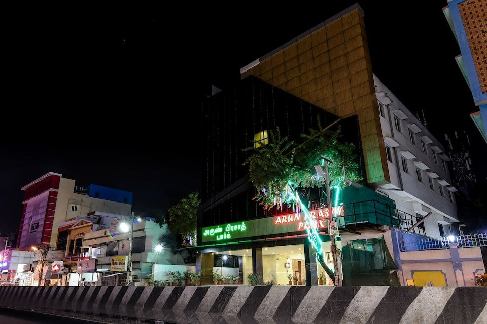 Capital O 22208 Purplepatch Arun Prasath Park主图