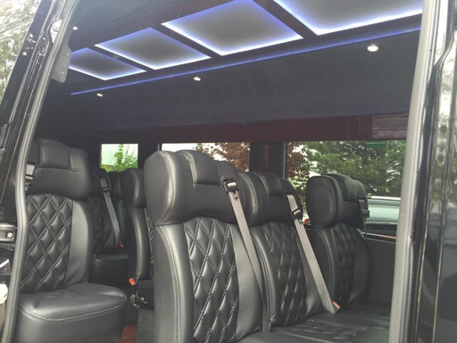 AirTrans Tours.-米西索加必去景点