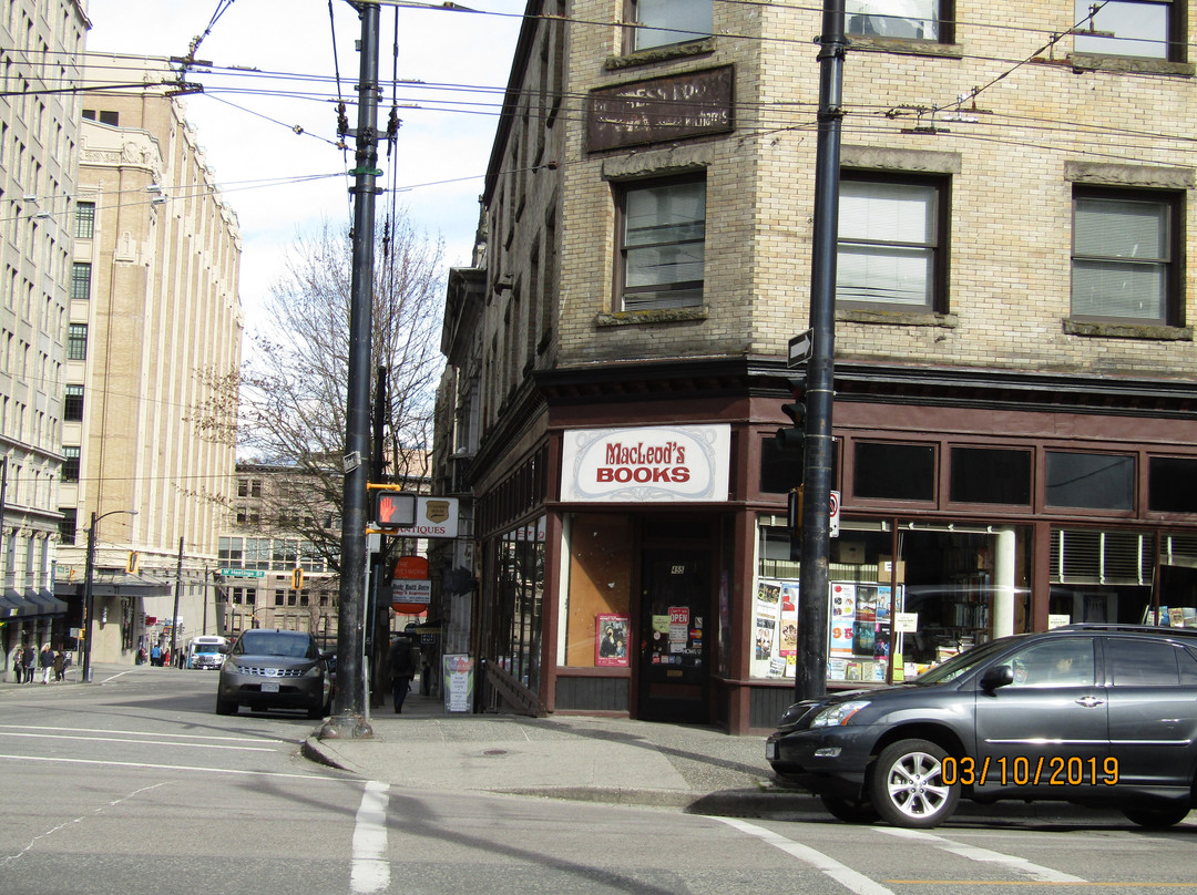 MacLeod's Books-温哥华必去景点