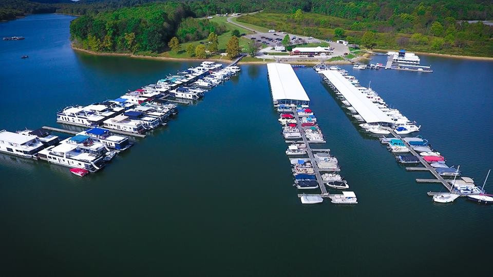 Hoosier Hills Marina景点图片
