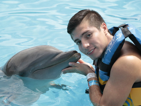 Paradise Adventours-图伦必去景点