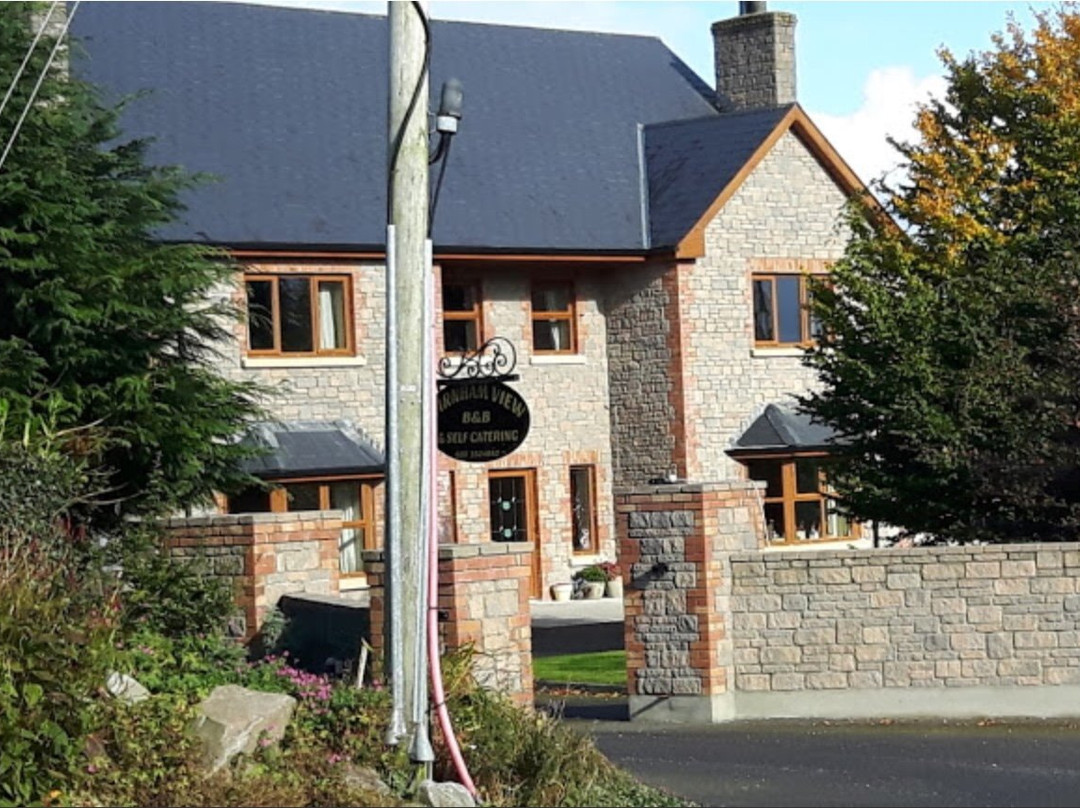 Farnham View Bed and Breakfast主图