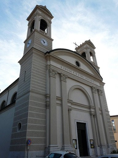 Chiesa di Santa Croce e Beata Vergine del Rosario-Casarsa della Delizia必去景点