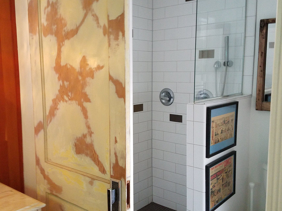 小屋汽车旅馆主图