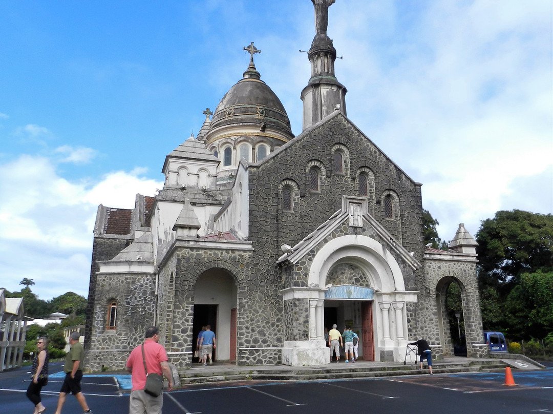 Balata Cathedral (Sacré-Coeur de Balata)景点图片