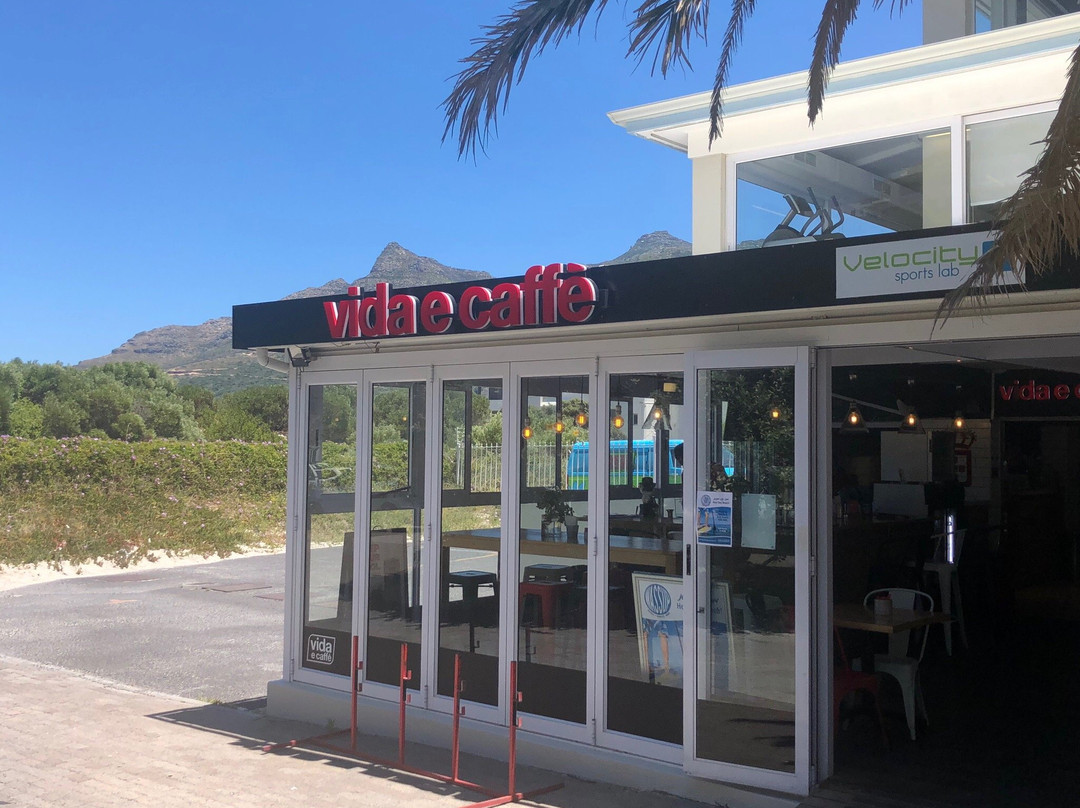 Grotto Bay餐馆和美食-Vida e Caffe