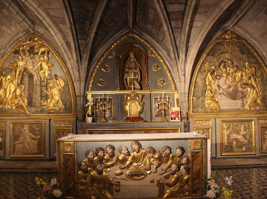 Eglise Saint Sauveur-Figeac必去景点
