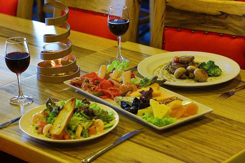 Jounieh Suites Hotel主图