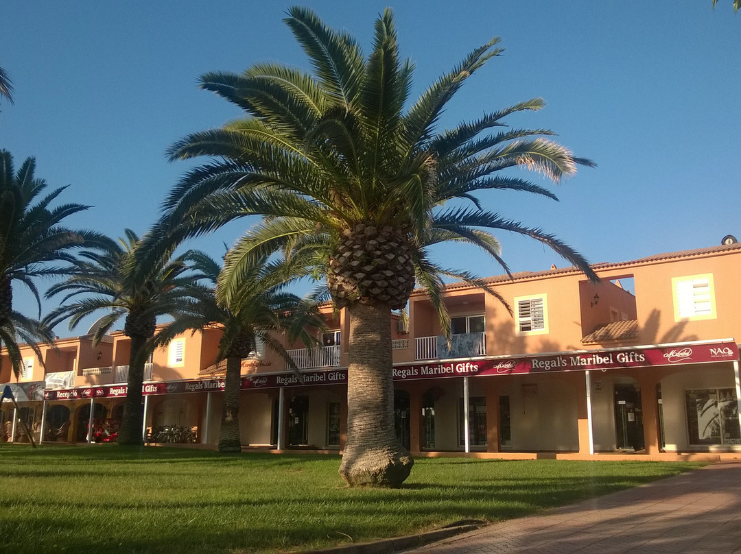 Maribel Apartamentos主图