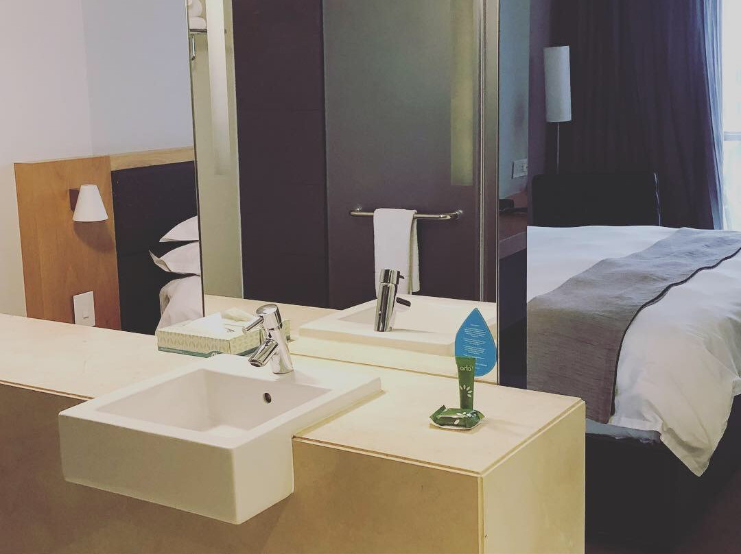 AHA Gateway Hotel主图