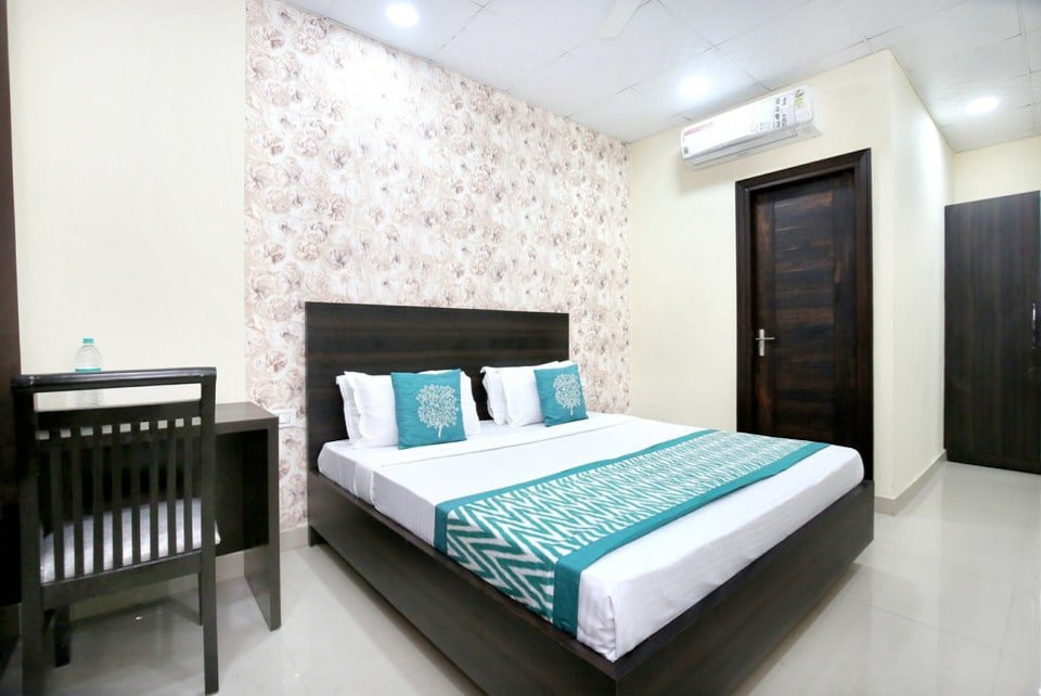 Super Collection O Model Town Road Near Bus Stand主图