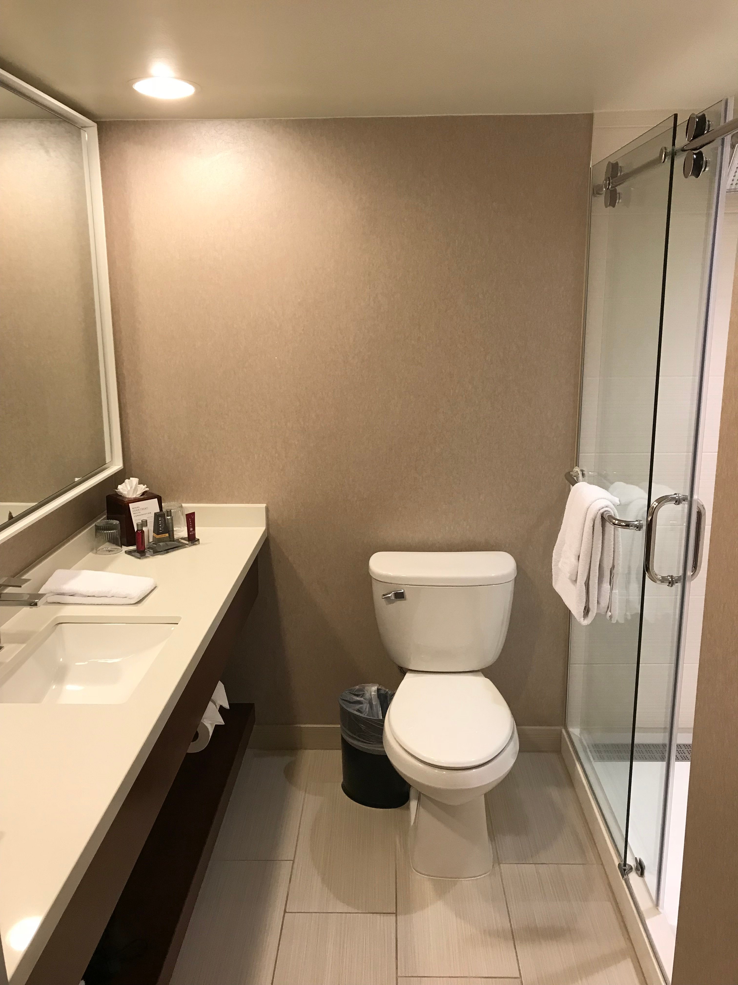 哥伦布机场万豪酒店-浴室