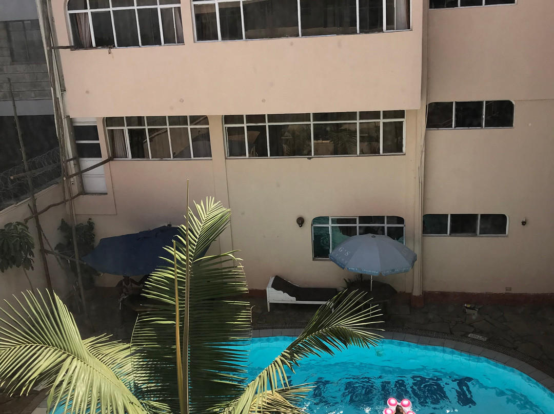 Hillcourt Resort And Spa Nakuru主图