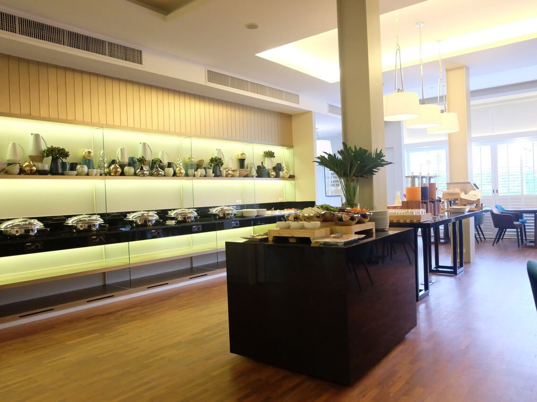 邦尼亚奥克伍德花园塔公寓主图