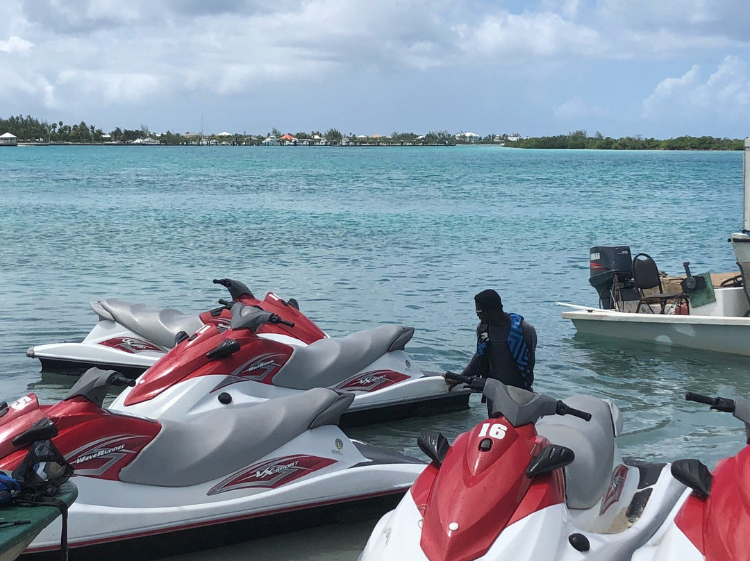 Turks and Caicos Waverunners景点图片