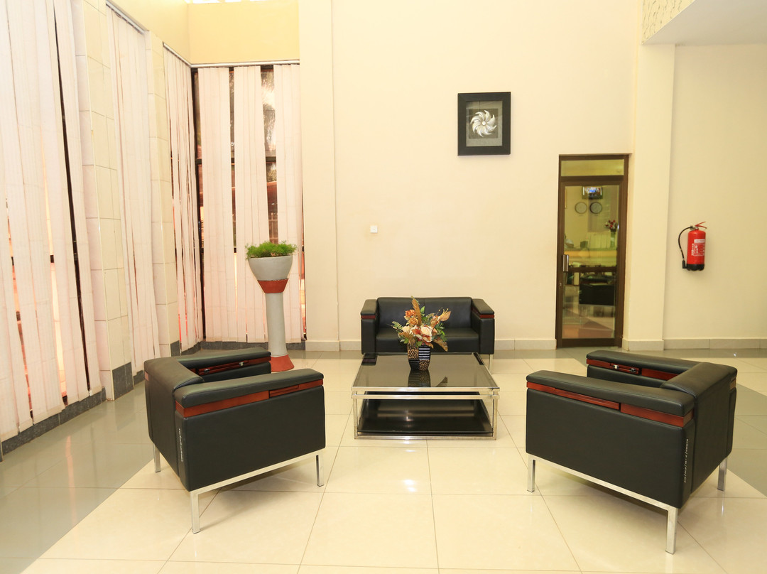 Kingsway Hotel主图