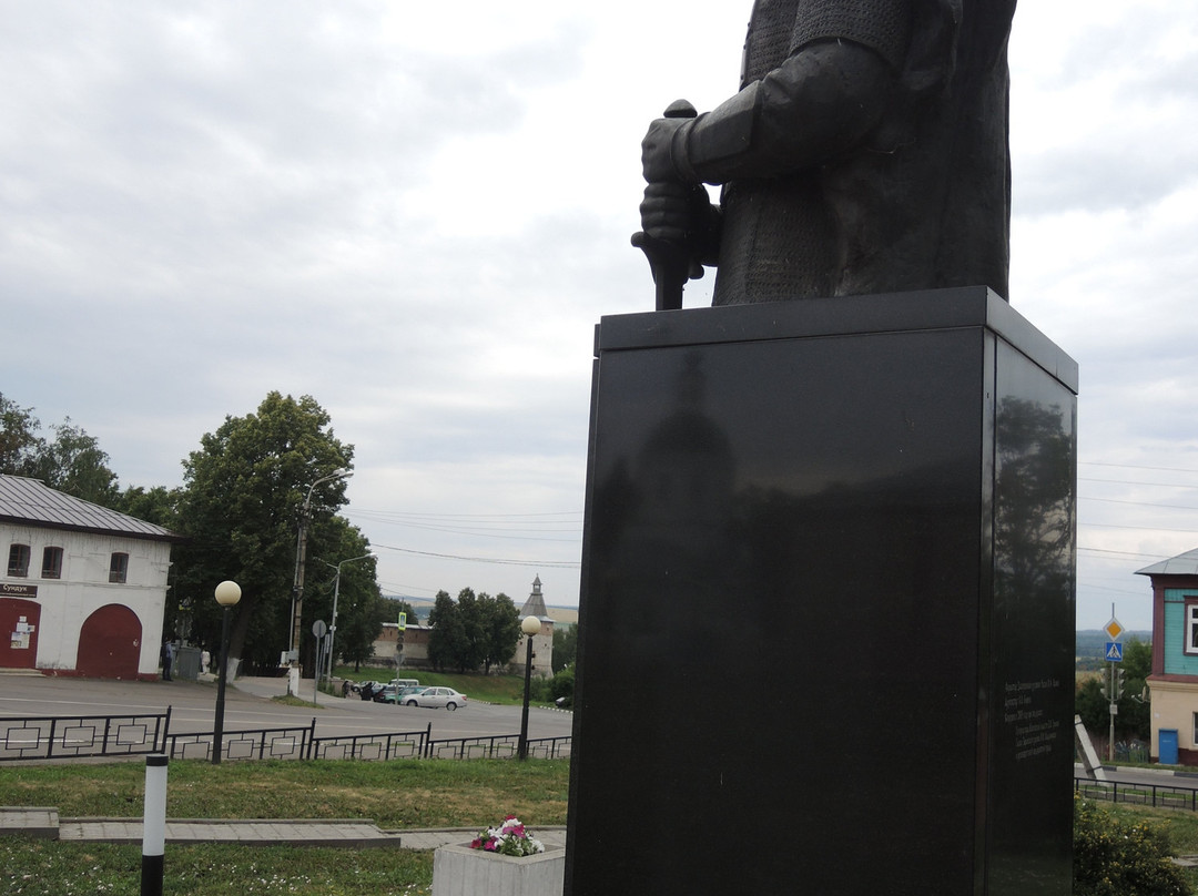 Monument to Dmitriy Pozharskiy景点图片