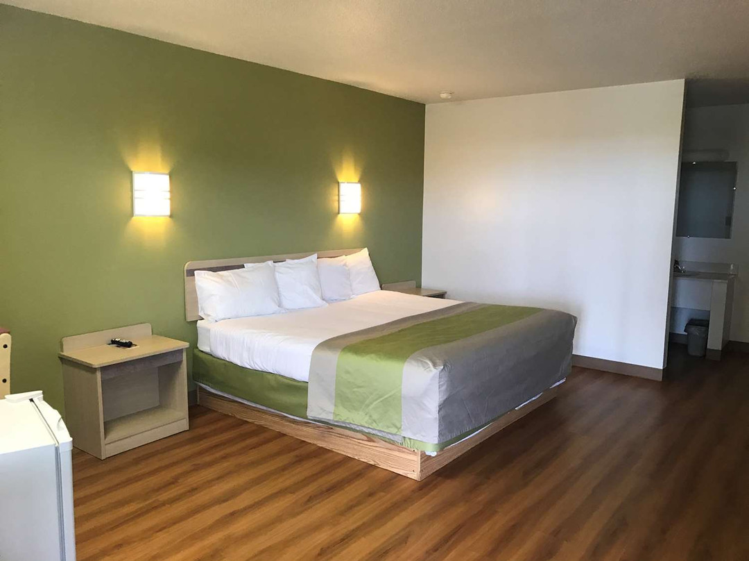 Travelodge by Wyndham Wall主图