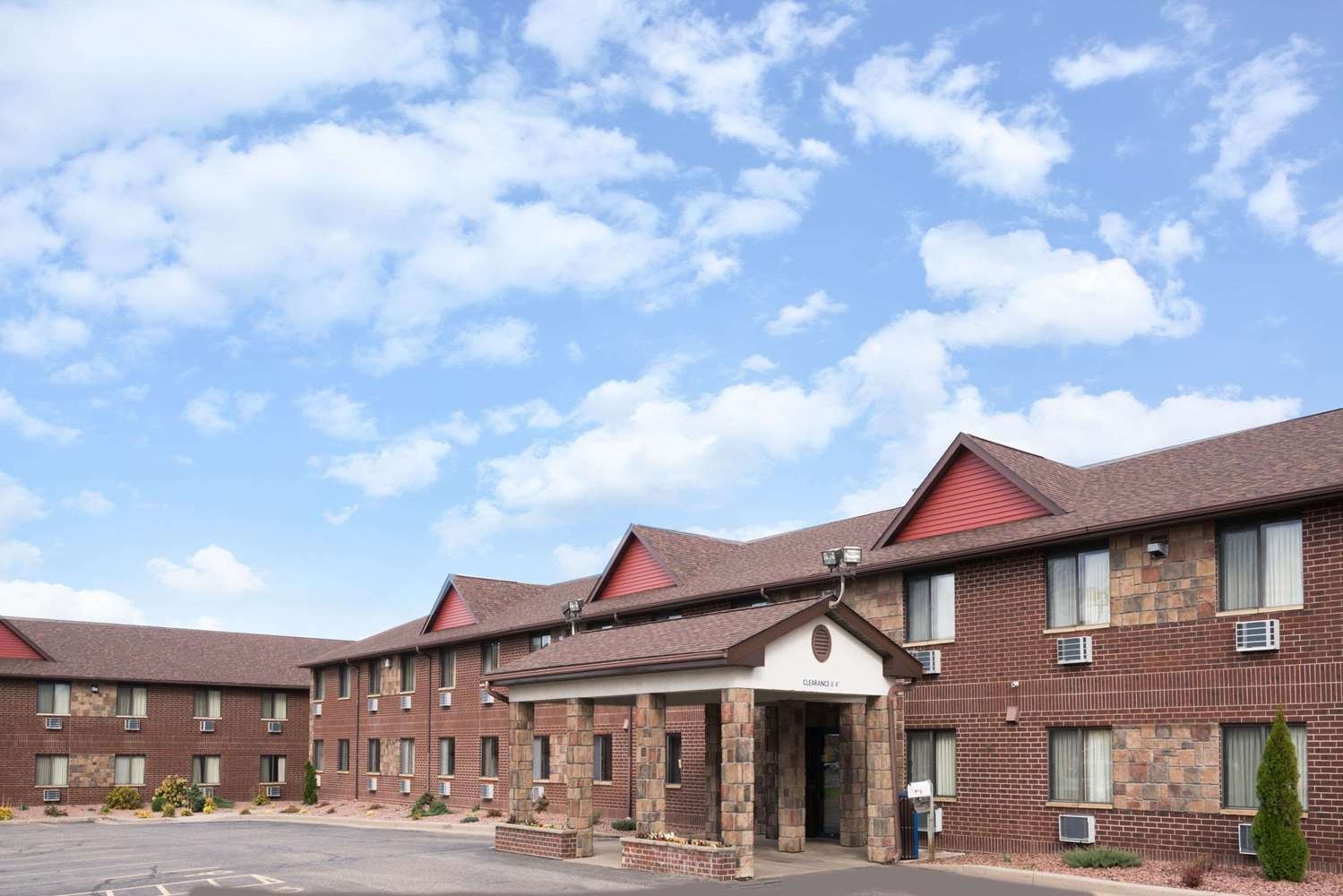 Baymont by Wyndham Eau Claire WI-官方