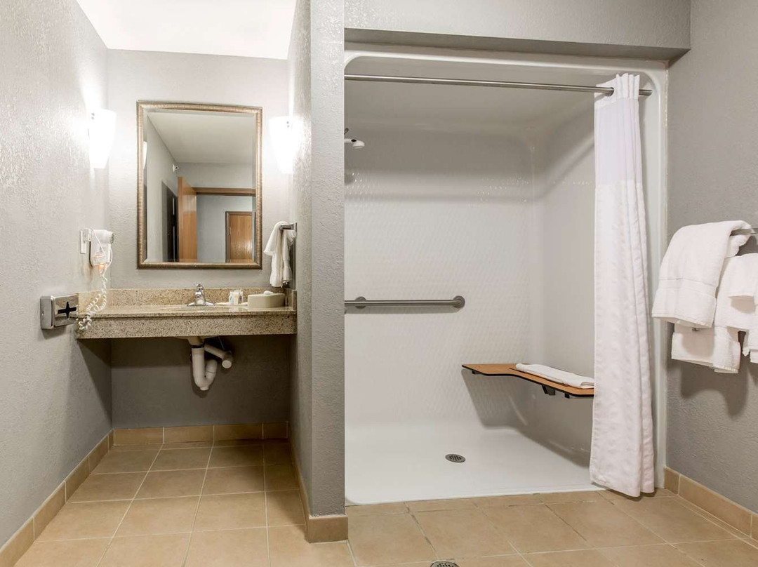 Comfort Suites主图