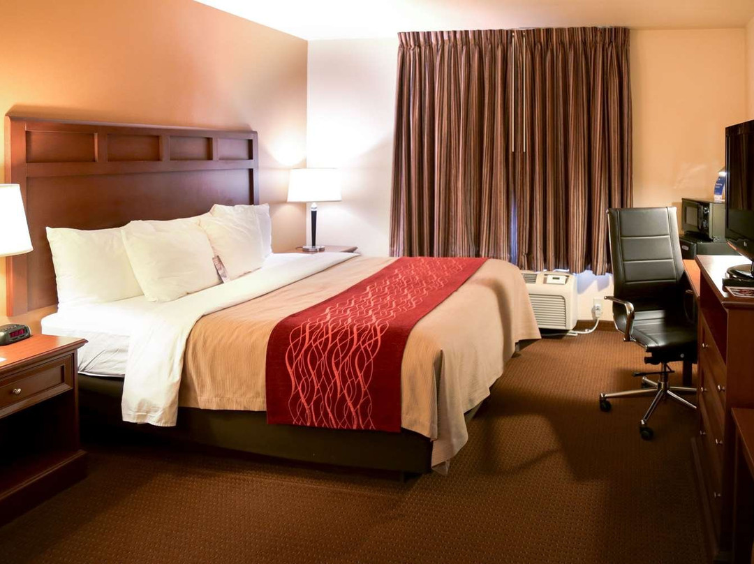 Comfort Inn & Suites Grinnell Near I-80主图