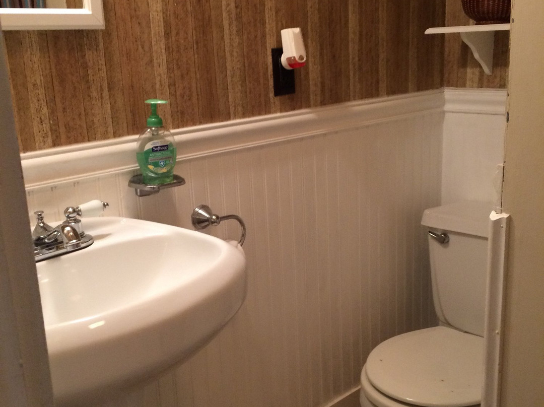 Baxter House Outfitters主图