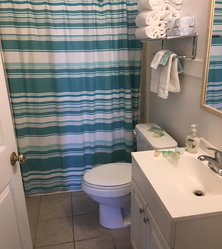 Riverside Motel主图