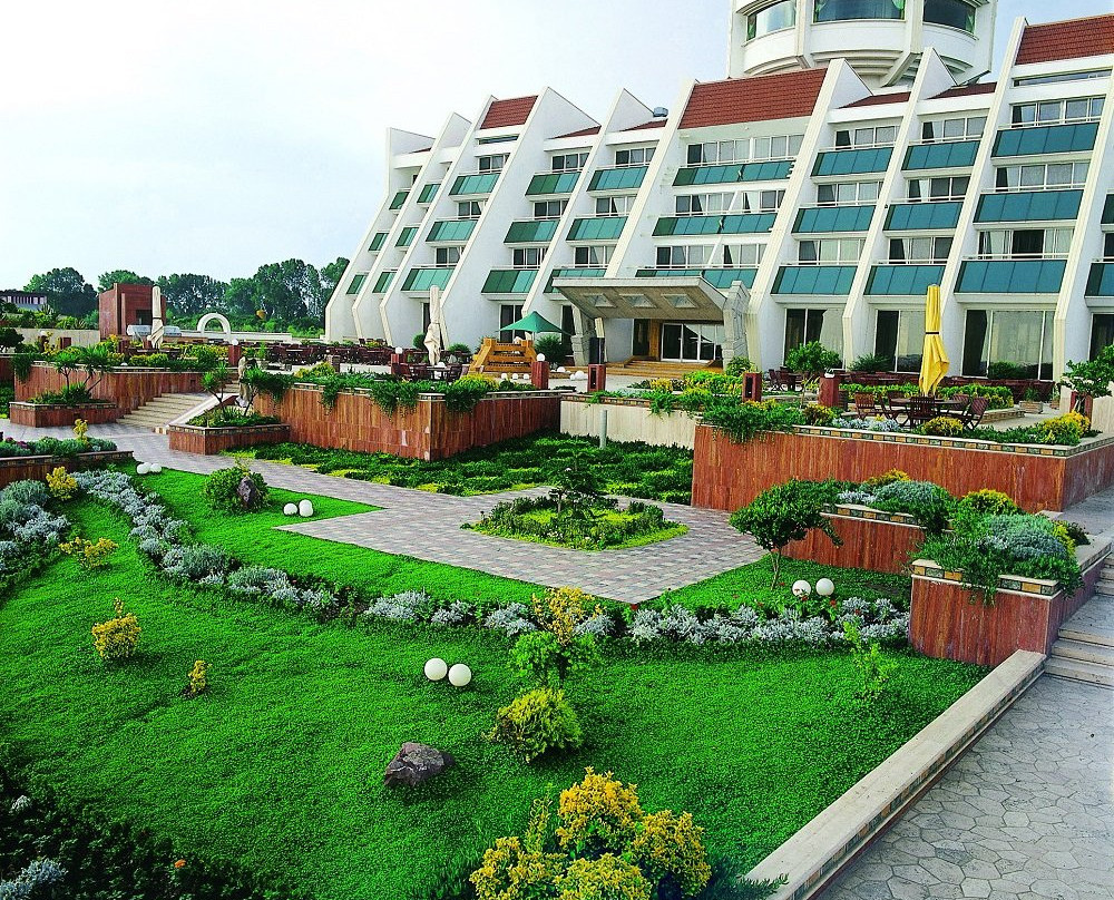 Hotel Narenjestan主图