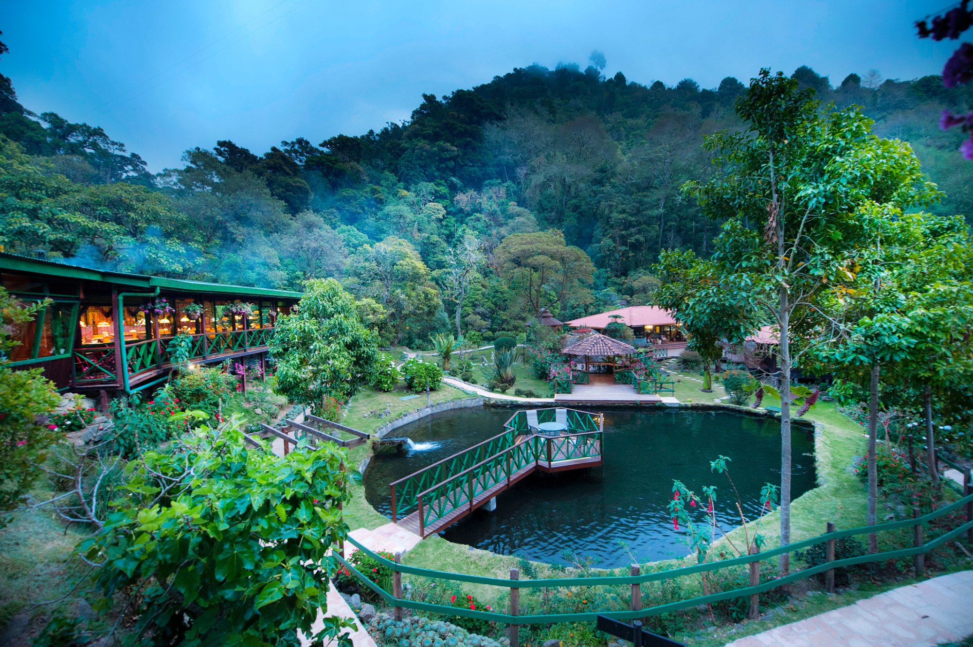 Trogon Lodge-官方