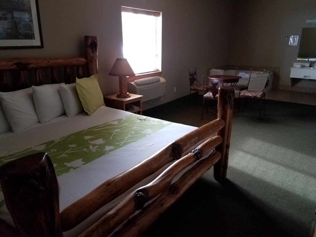 Boulder Creek Inn主图