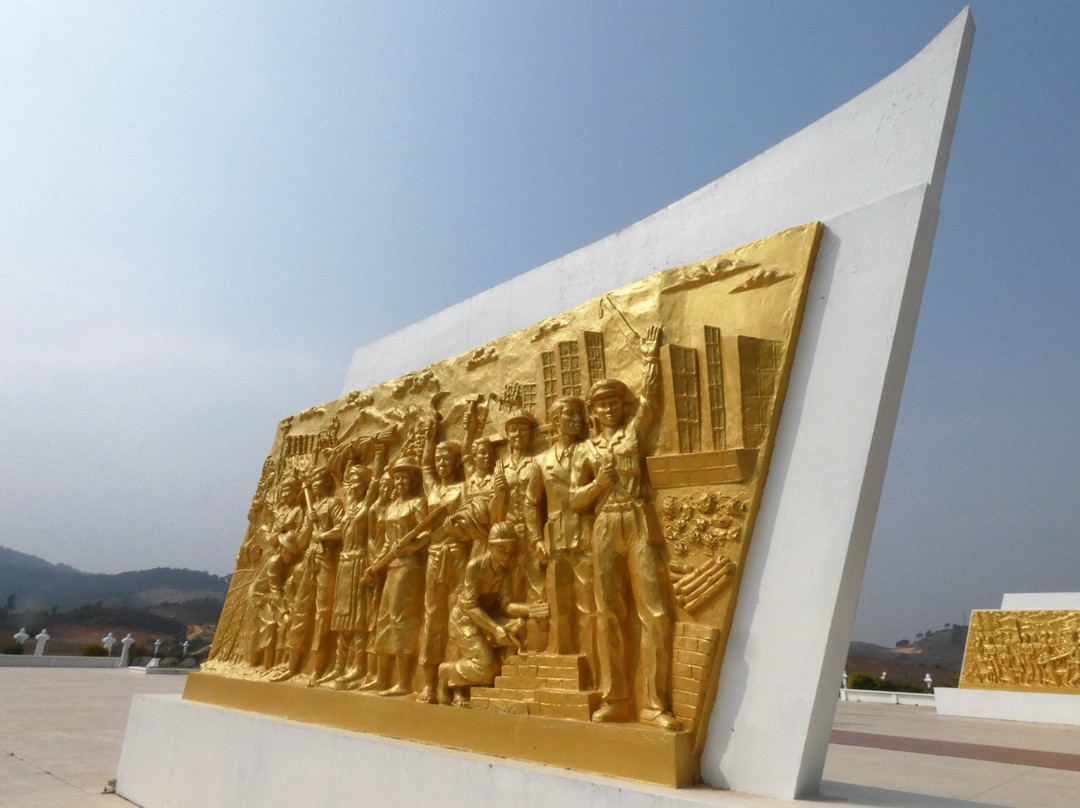 Vietnam War Memorial-Phonsavan必去景点