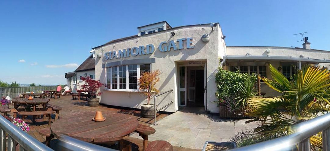 Stamford Gate Hotel主图