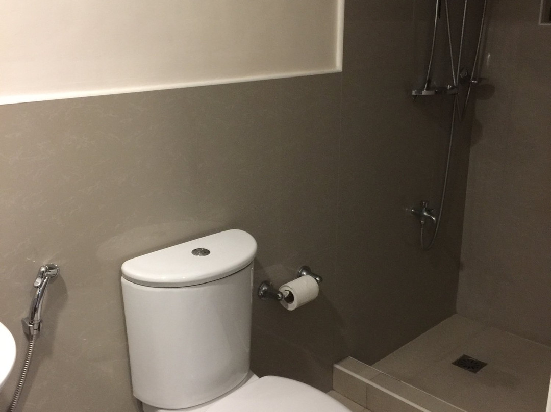 RedDoorz @ La Trinidad Pension House Aklan主图