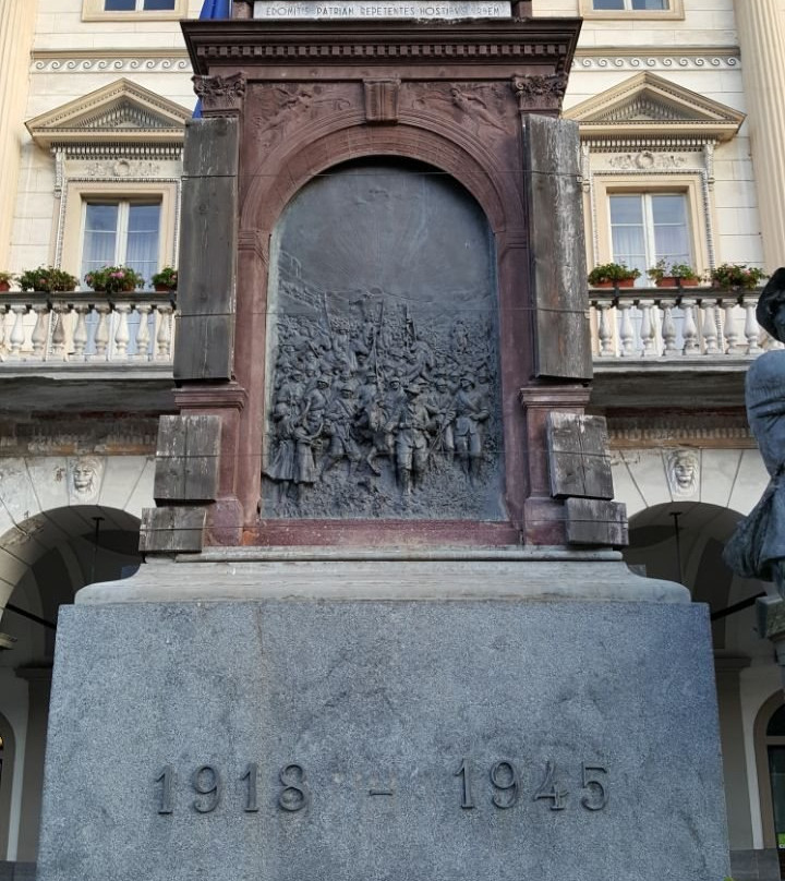 Monumento al Soldato Valdostano景点图片