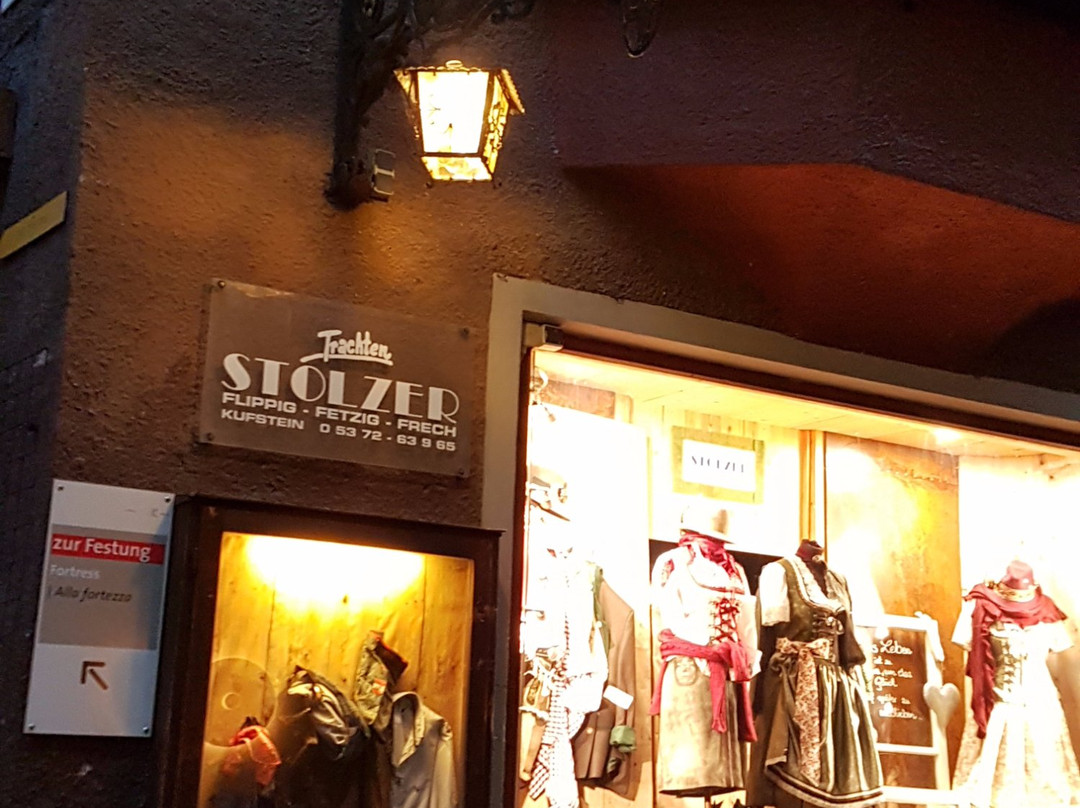 Trachten Stolzer-库夫石必去景点