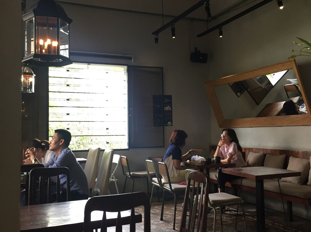 Ea Nuol餐馆和美食-Bang Khuang Cafe