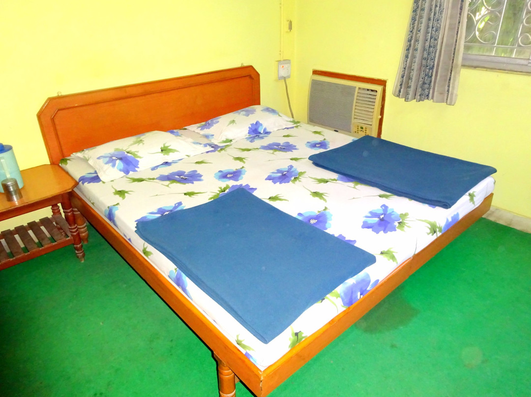 Shree Shantinath Palace