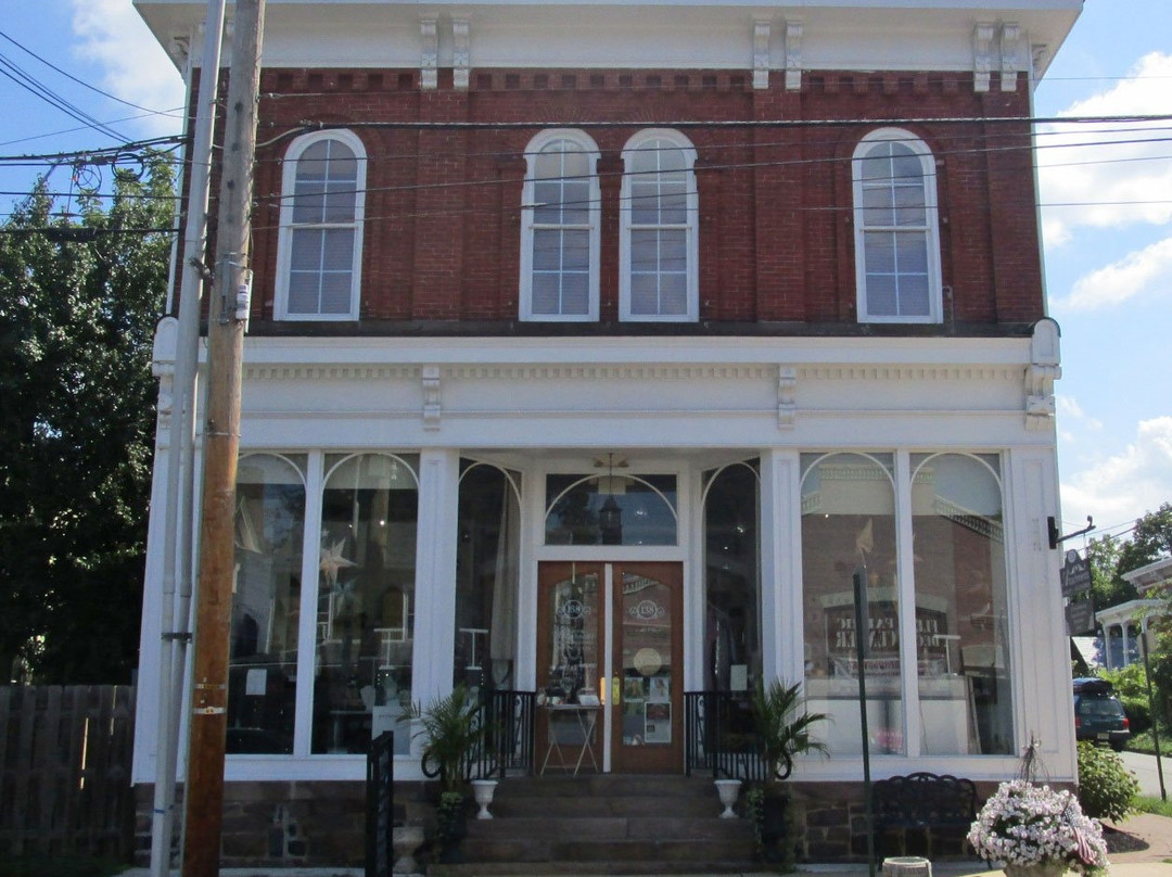 Attachments Jewlery-夫雷明顿必去景点