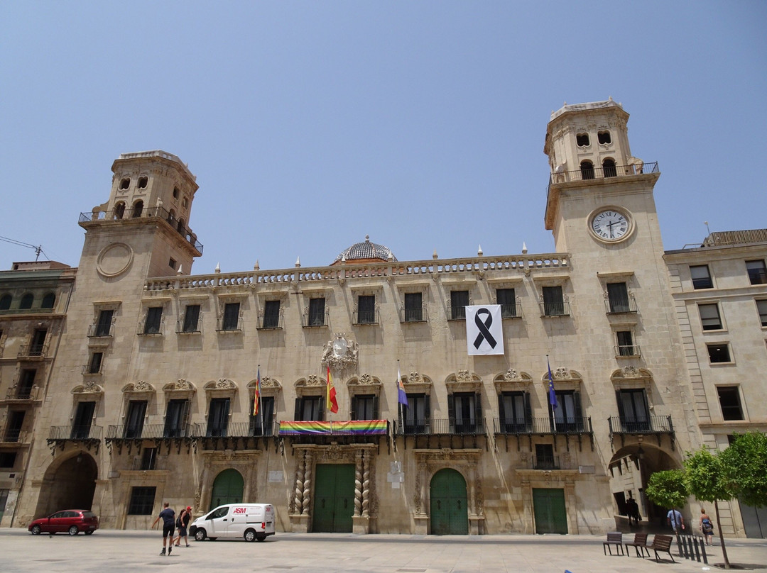 Alicante Town Hall景点图片