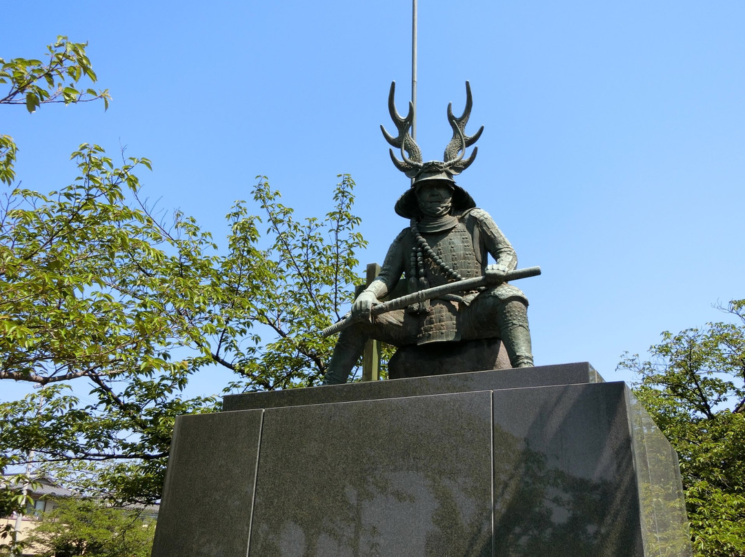 Tadakatsu Honda Statue-桑名市必去景点