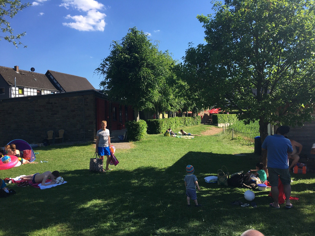 Naturerlebnisbad Einruhr-Simmerath必去景点