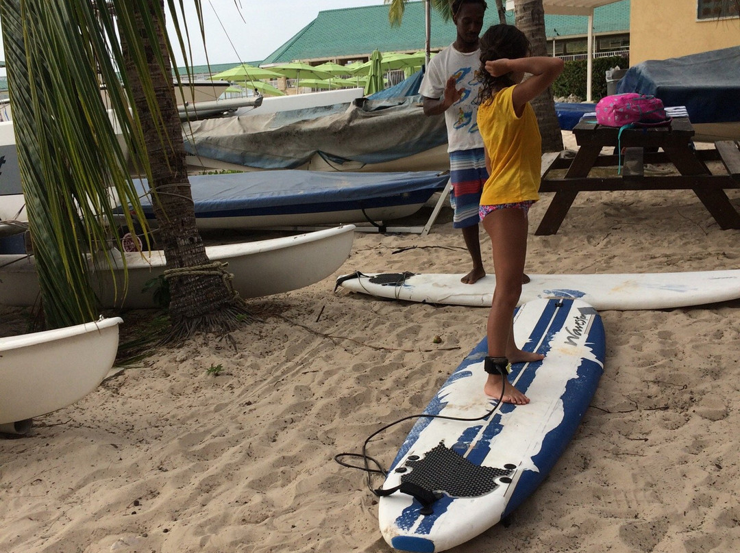 Ajani's Irie Surf School Barbados-布里奇顿必去景点