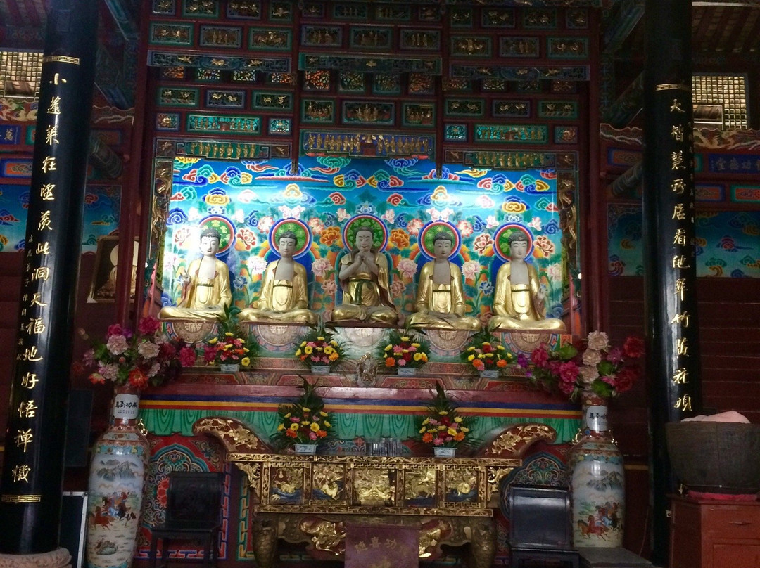 乌尤寺景点图片