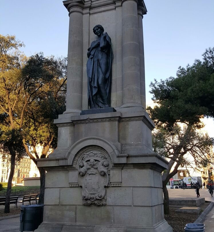 Santa Maria de Montserrat Abbey景点图片