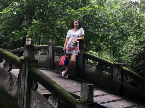 辛亥保路纪念碑-成都必去景点