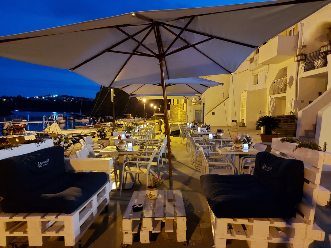普罗奇达餐馆和美食-Bar Gelateria Chiaro Di Luna Procida
