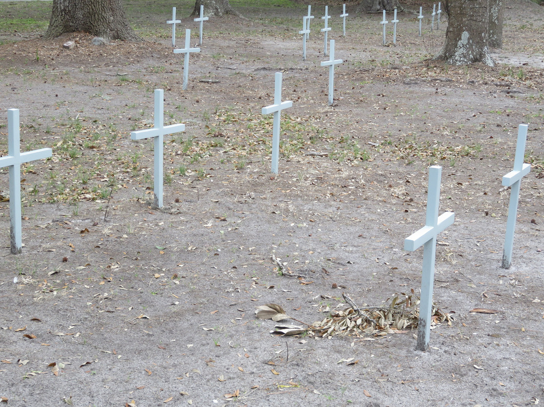 Zion Cemetery and Baynard Mausoleum景点图片