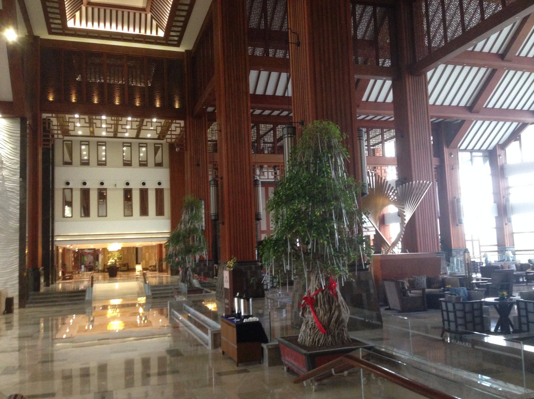 倪氏海泰君廷度假酒店主图