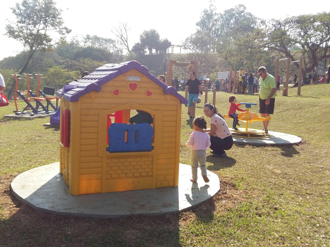 Parque Do Lago-Salto必去景点